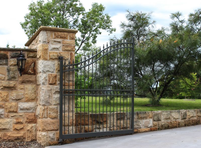 Building Gate Installation in South Houston, TX